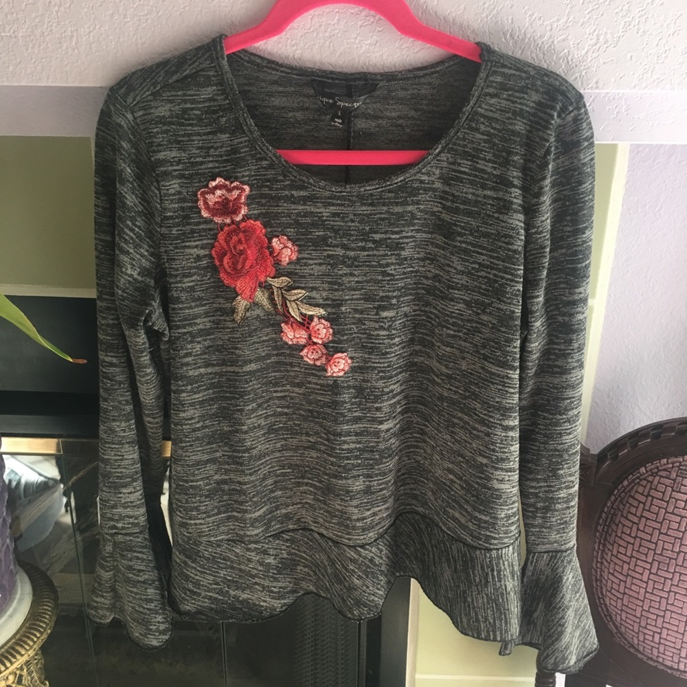 UNIQUE SPECTRUM (Large)Top with Embroidery 🌺